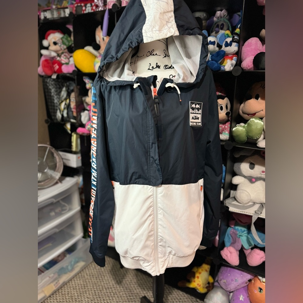 Raincoat jacket for men